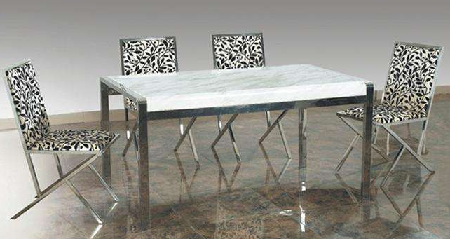 不锈钢餐桌椅好不好？