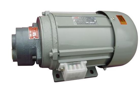 油泵电机一种改进的驱动油泵的特定电机。